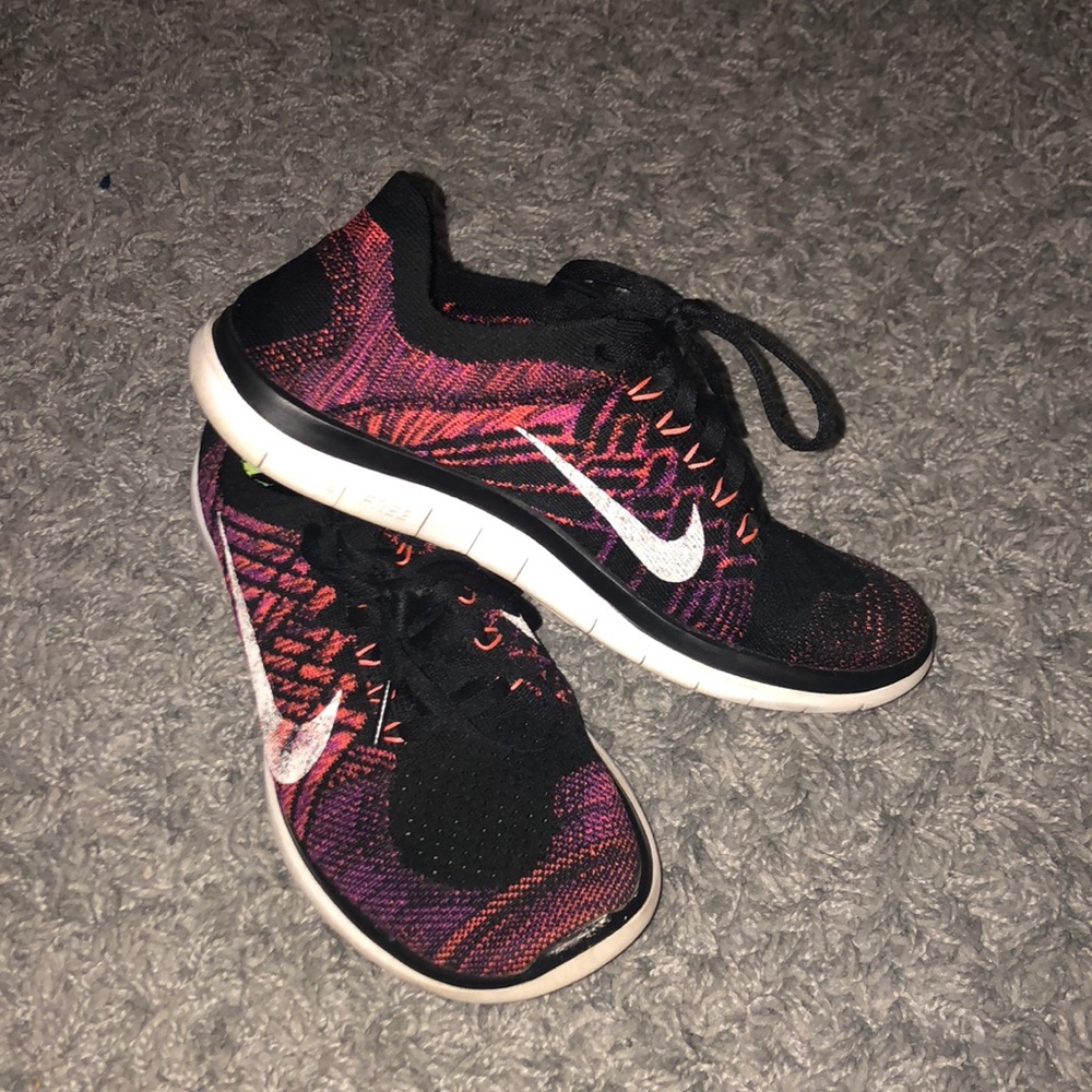 Nike free running shoes
